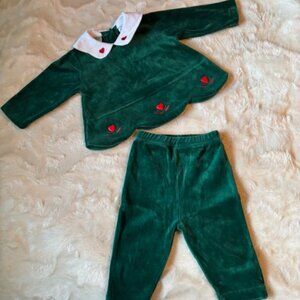 Sears Baby Two-piece Green Velour Size 12 MTHS 20 LBS Holiday Vintage EUC